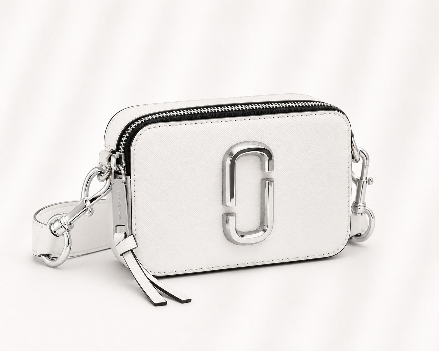 Marc Jacob’s Snapshot Bag DTM